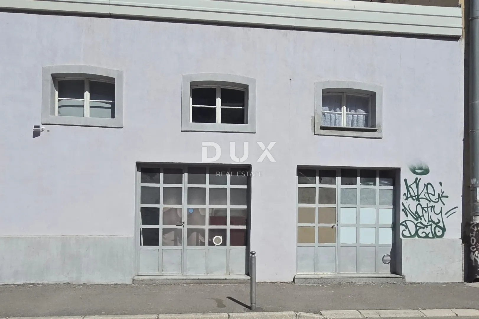 rijeka, sušak - poslovni prostor+dvije garsonijere, blizu centra grada, 240m2 - slika 17