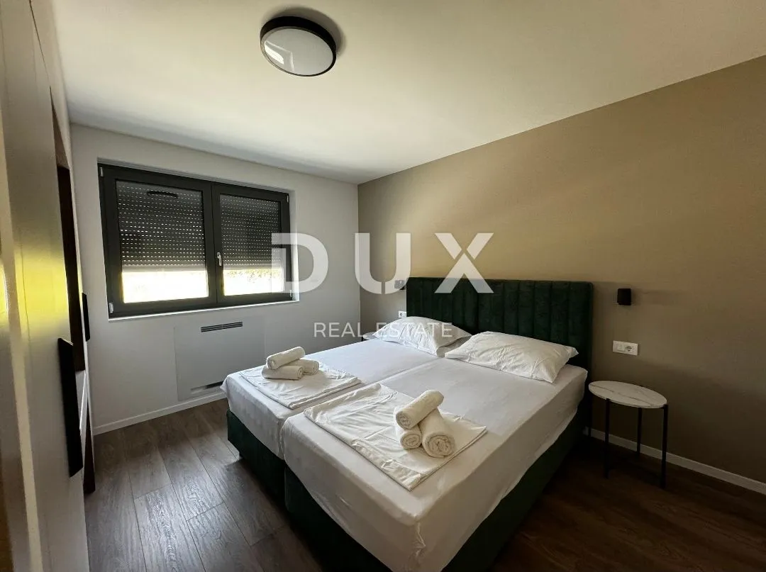 istra,poreč - luksuzni stan u prizemlju s grijanim bazenom - slika 13