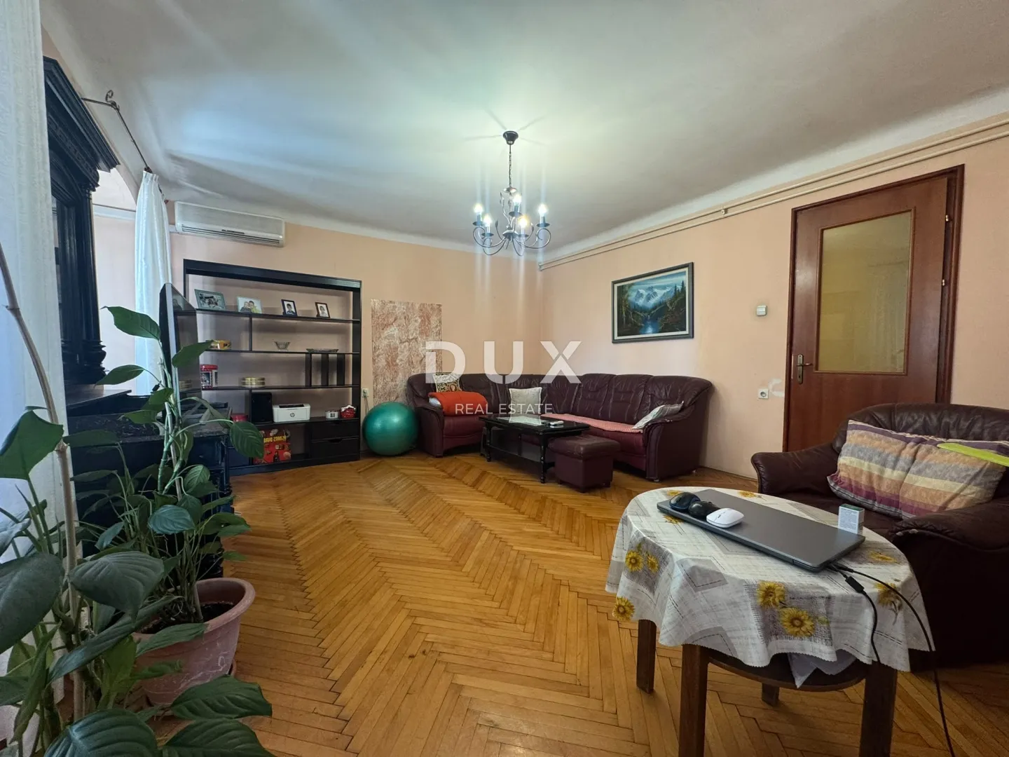 rijeka, centar – prostran četverosobni stan od 110 m² u blizini korza - slika 2