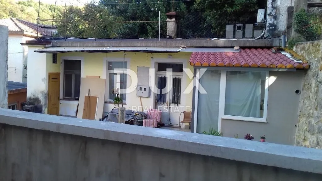 Rijeka, Belveder, Dvije Kućice S Predivnim Vrtovima U Centru Grada