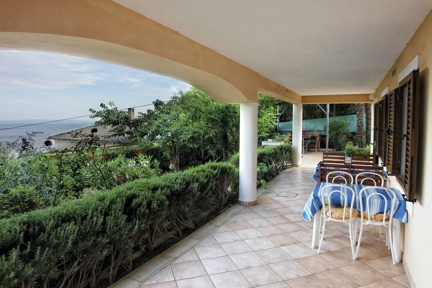 opatija - obiteljska kuća s dva apartmana za iznajmljivanje - slika 3