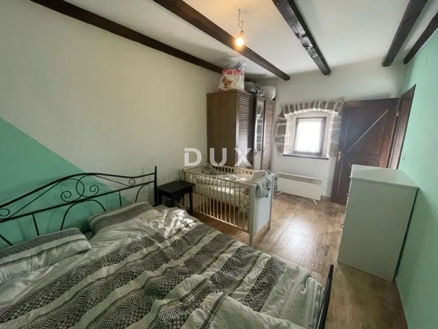 istra, labin - renovirana kamena kuća s dvije stambene jedinice - slika 23