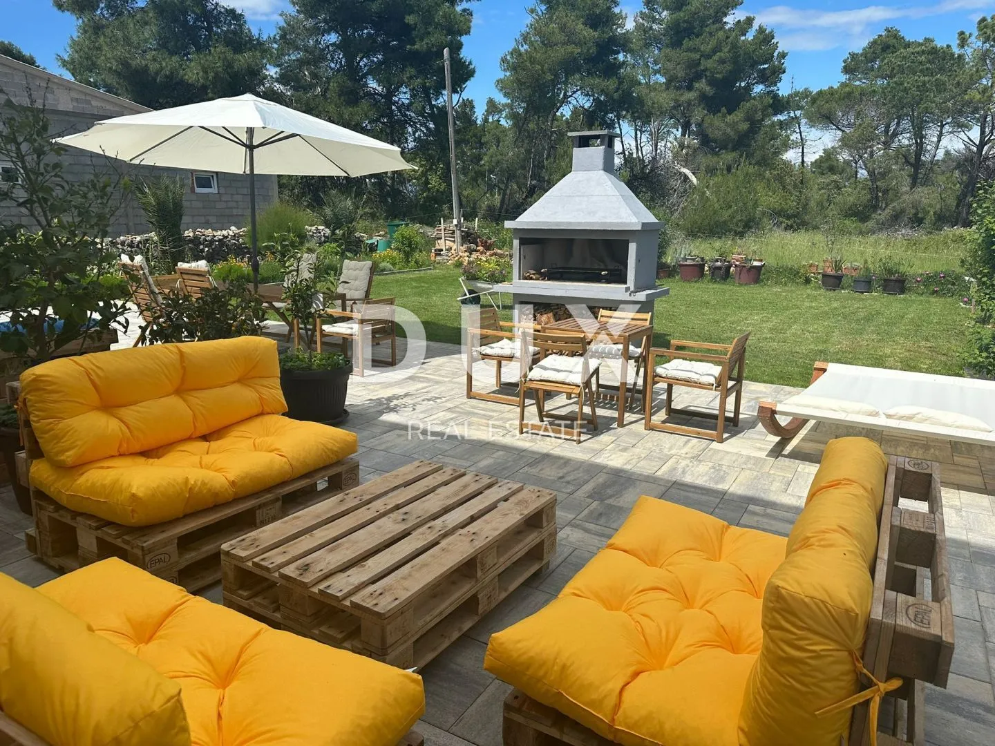 zadar, vir - prostrana kuća s 5 apartmana - slika 20