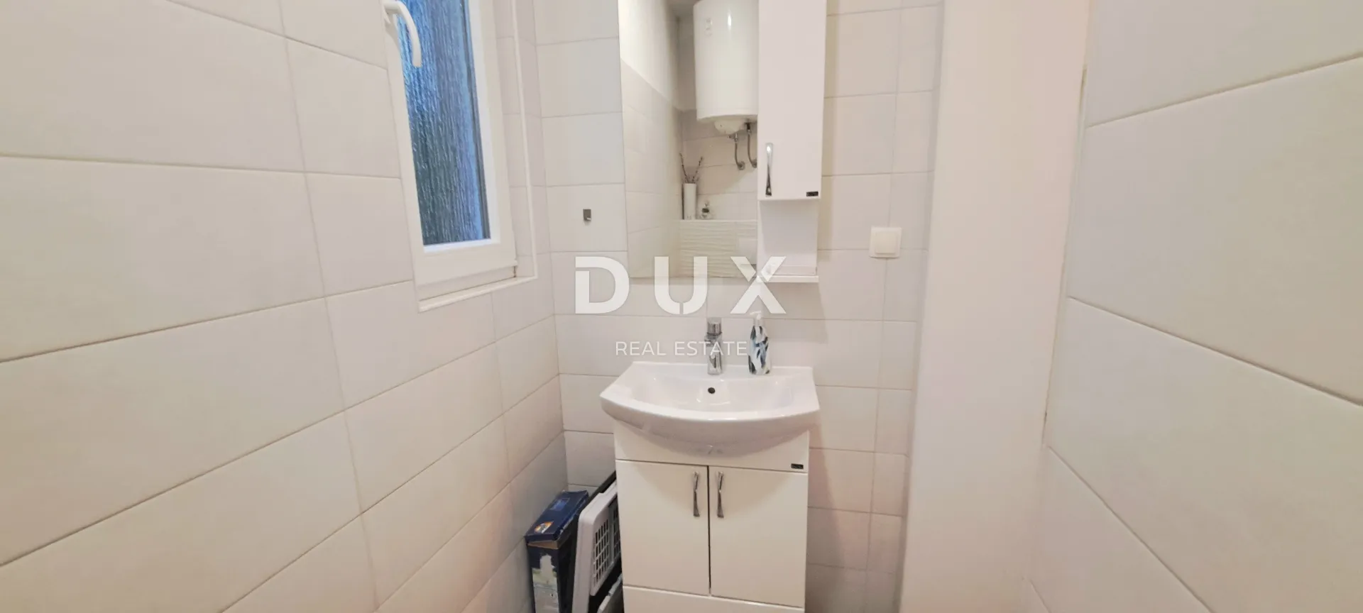 rijeka, belveder - moderan, potpuno adaptiran stan - slika 28