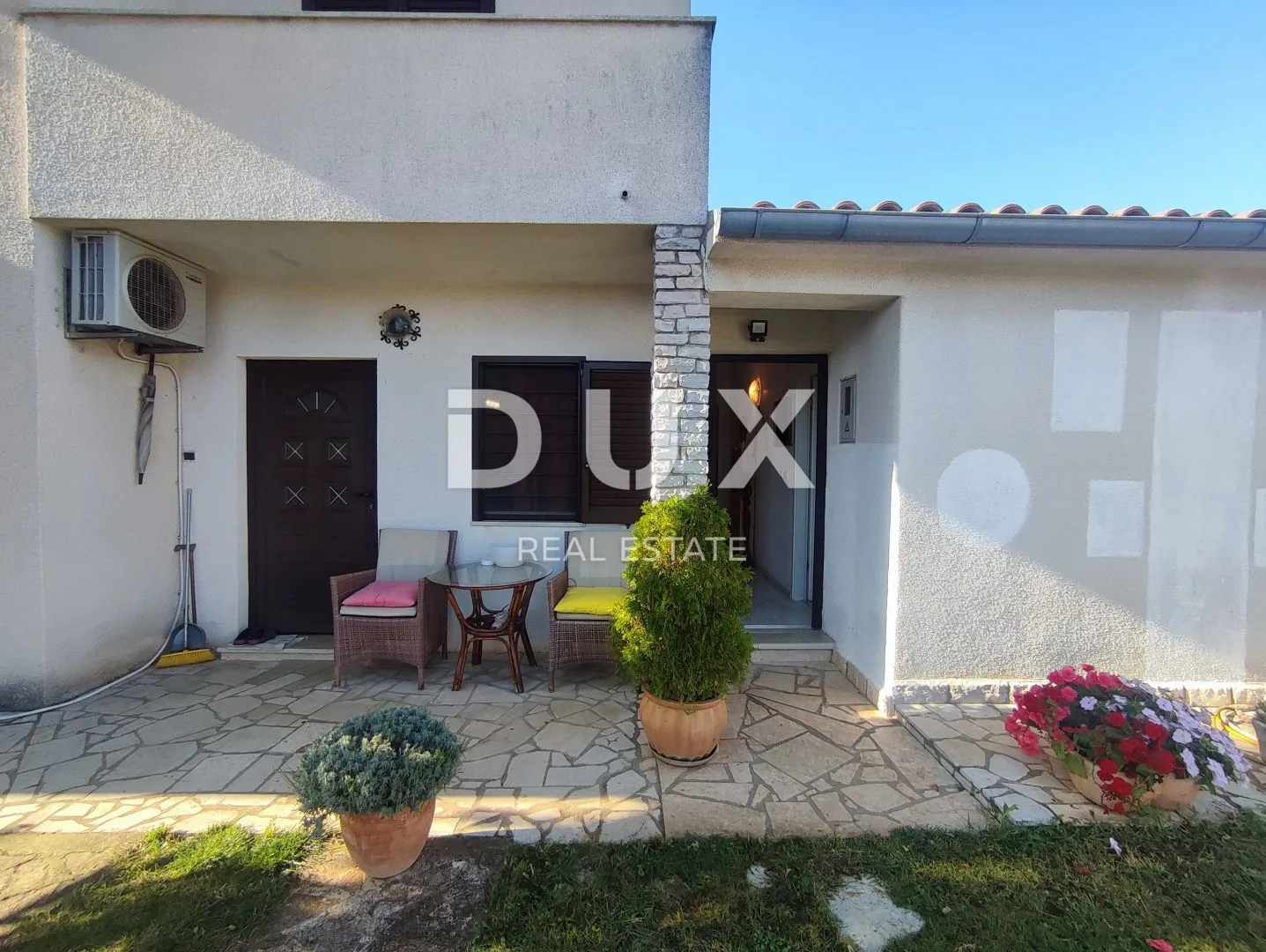 istra, pula, veli vrh - impozantna obiteljska vila nadomak grada - slika 91
