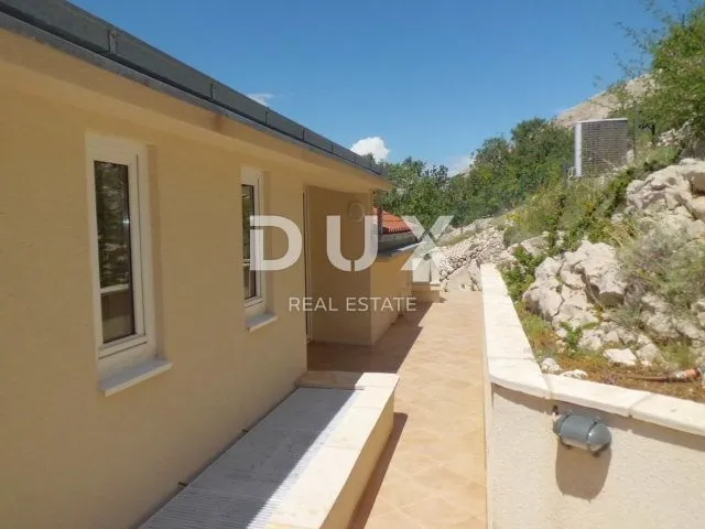 otok krk - ekskluzivna vila sa bazenom - slika 33
