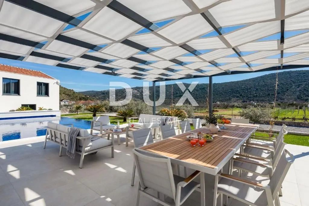 dalmacija, trogir - luksuzna vila s bazenom - slika 11