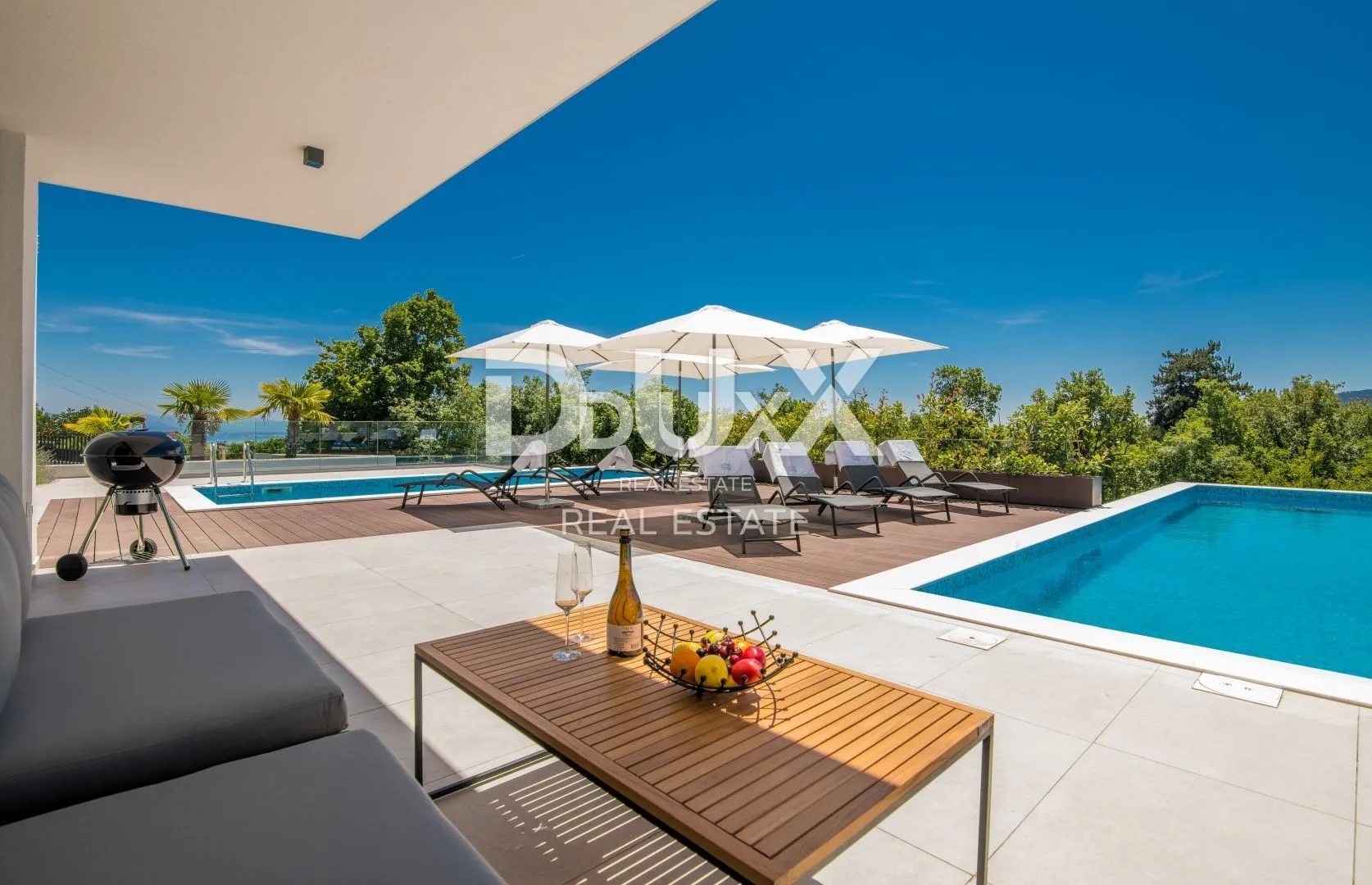 opatija – moderna luksuzna vila s dvije stambene jedinice i panoramskim pogledom na more - slika 15