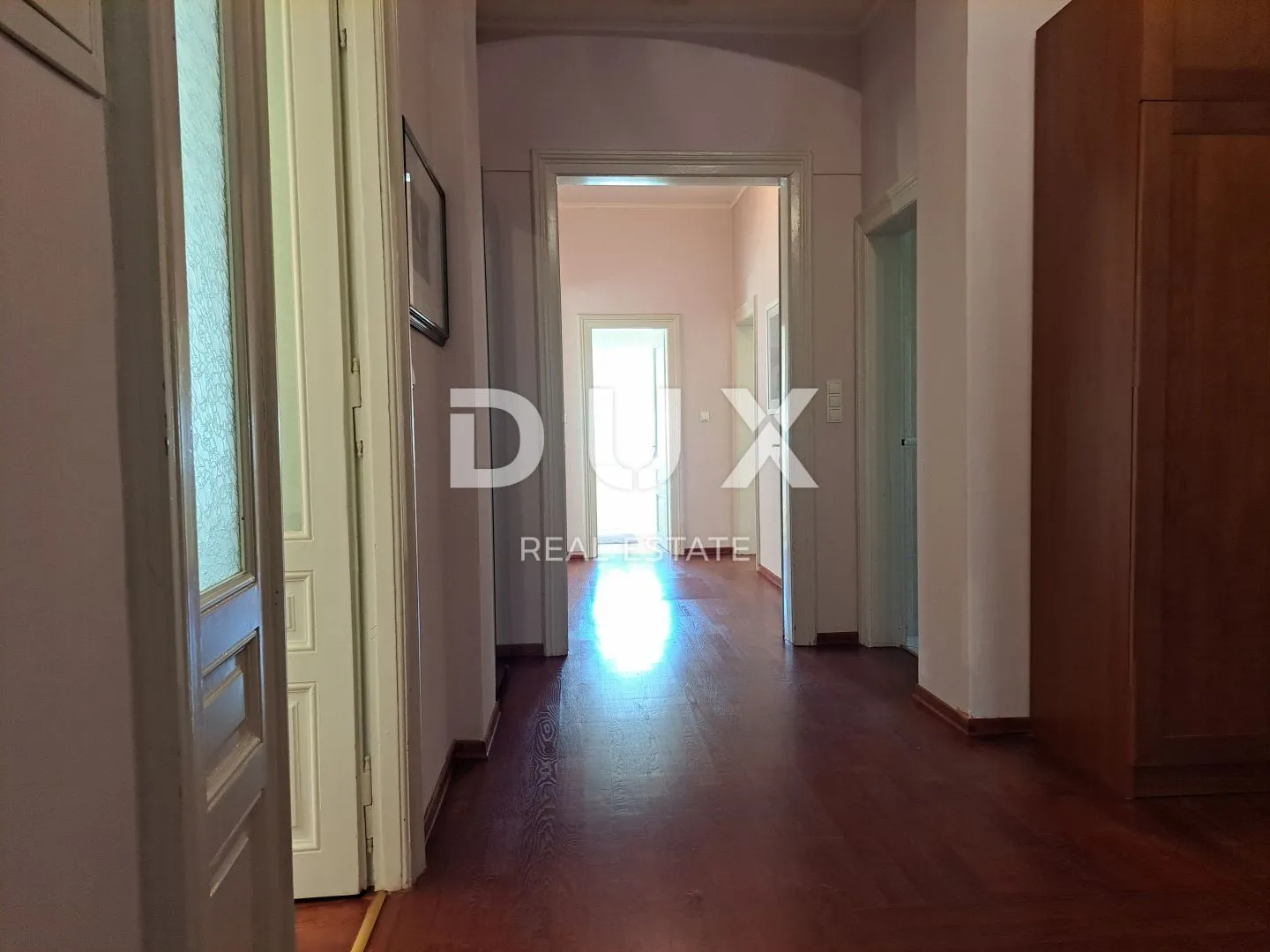 opatija, centar- luksuzan stan od 180 m2 s pogledom na more i 4 parkirna mjesta - slika 12