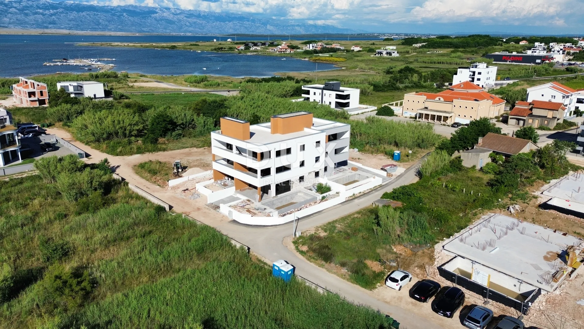zadar, privlaka - namješten stan sa bazenom 50 metara od pješčane plaže! s3 - slika 8