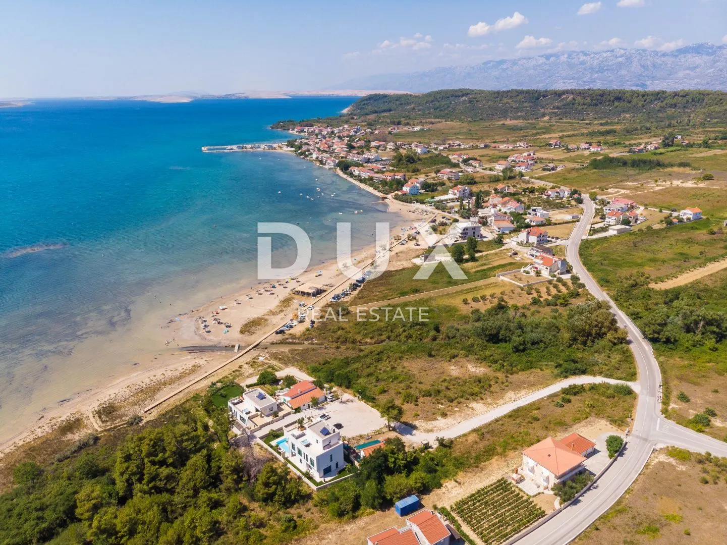 zadar, ljubač - luksuzna vila 2. red do mora - slika 39