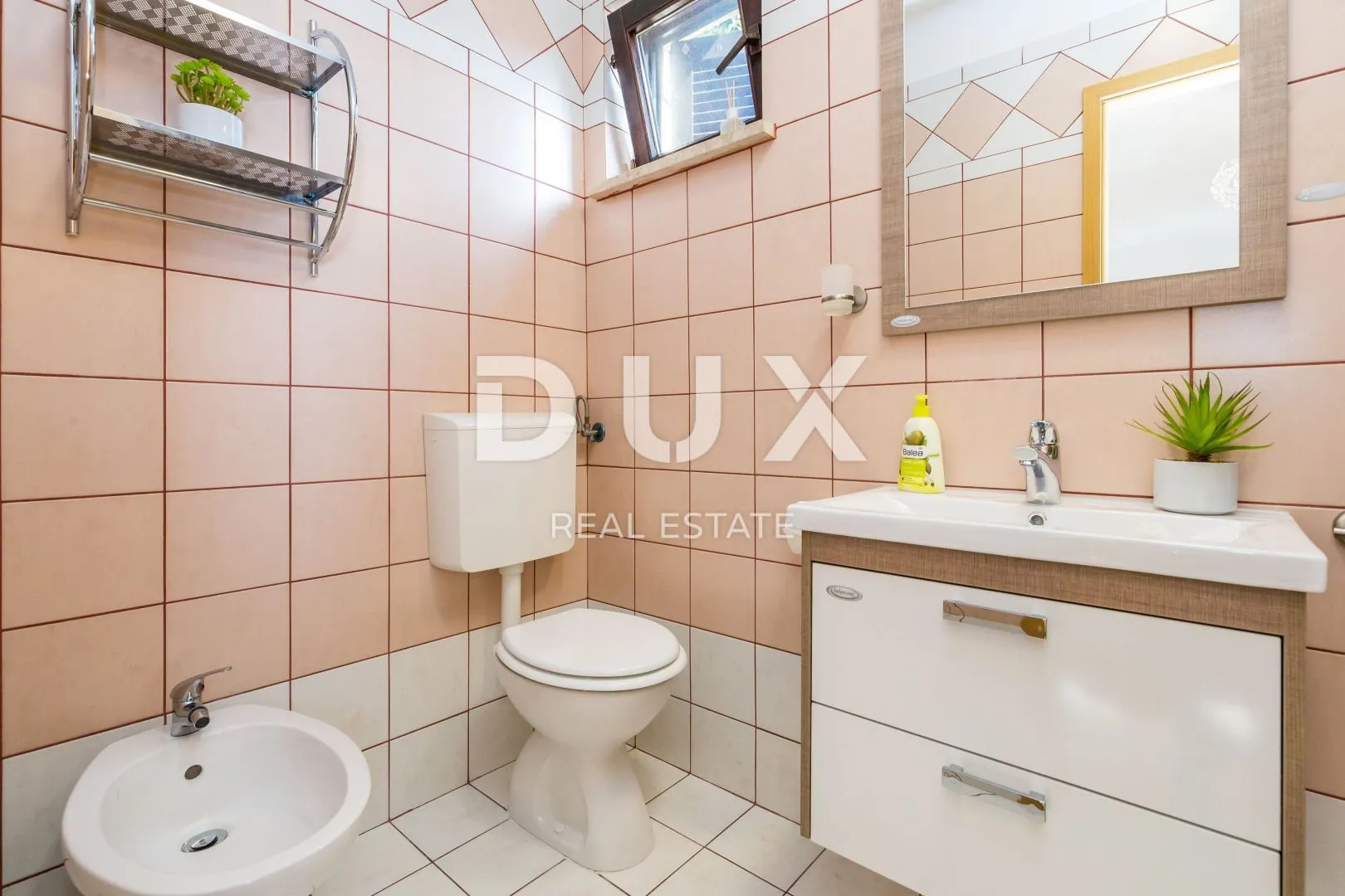 opatija, matulji - vila s pogledom na kvarnersko plavetnilo - slika 65