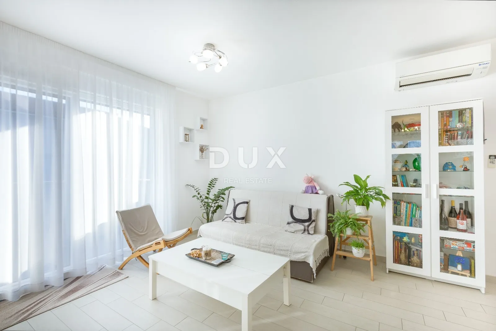 istra, pula - stan 3ss + apartman od 34m2 i 3 parkirna mjesta - slika 9