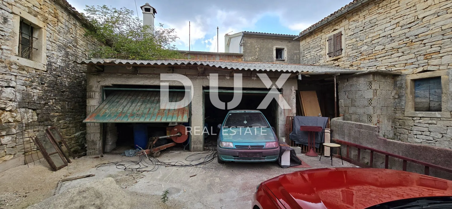 istra, žminj - dvije kamene kuće za renovaciju nadomak grada - slika 9