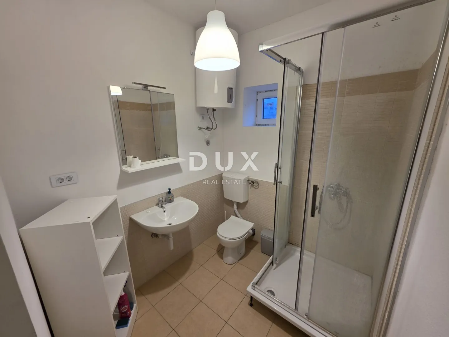 otok pag, kolan - kuća u nizu i studio apartman, top prilika! - slika 9