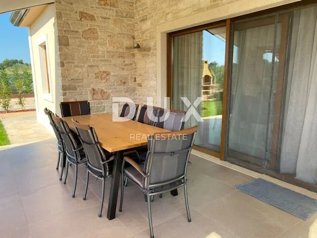 istra, novigrad - mediteranska kuća s bazenom - slika 7