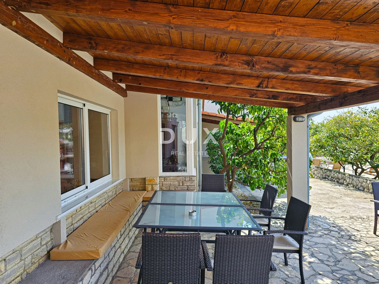 rab, barbat, kuća s apartmanima, 763 m2, drugi red do mora - slika 13