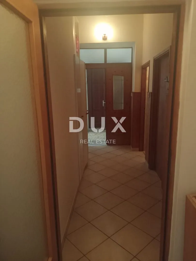 istra, pula - 4s+db stan u centru pule 105 m2 - slika 21