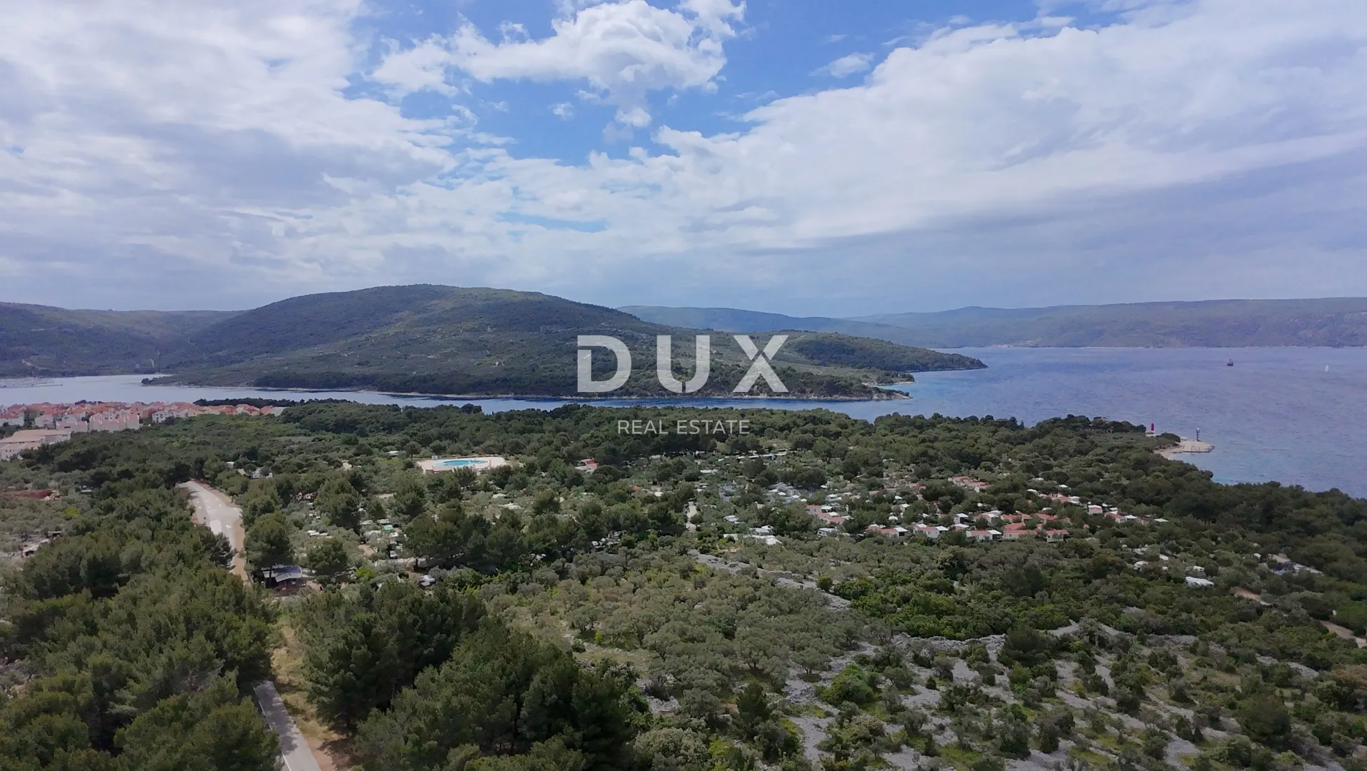 otok cres, grad cres - zemljište za hotel 100 m od mora - slika 3
