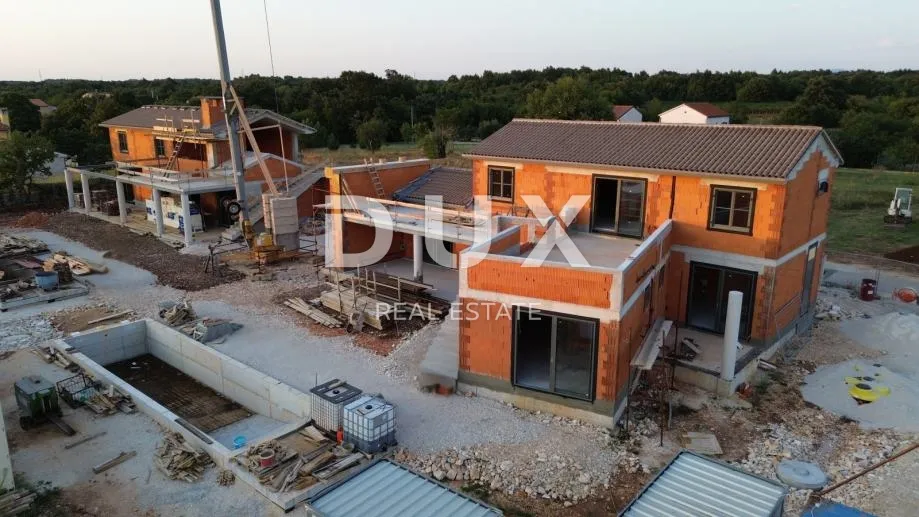 istra, svetvinčenat, vila, 254,11 m2, bazen, jacuzzi - slika 31