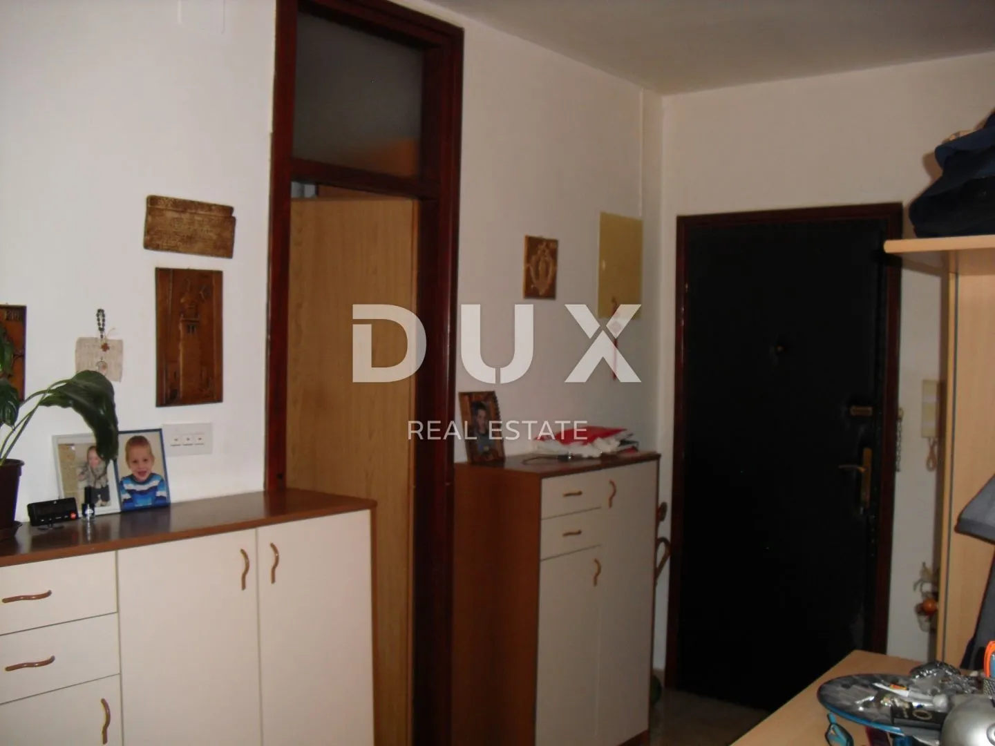 otok krk, malinska (okolica) - dva odvojena apartmana - slika 8