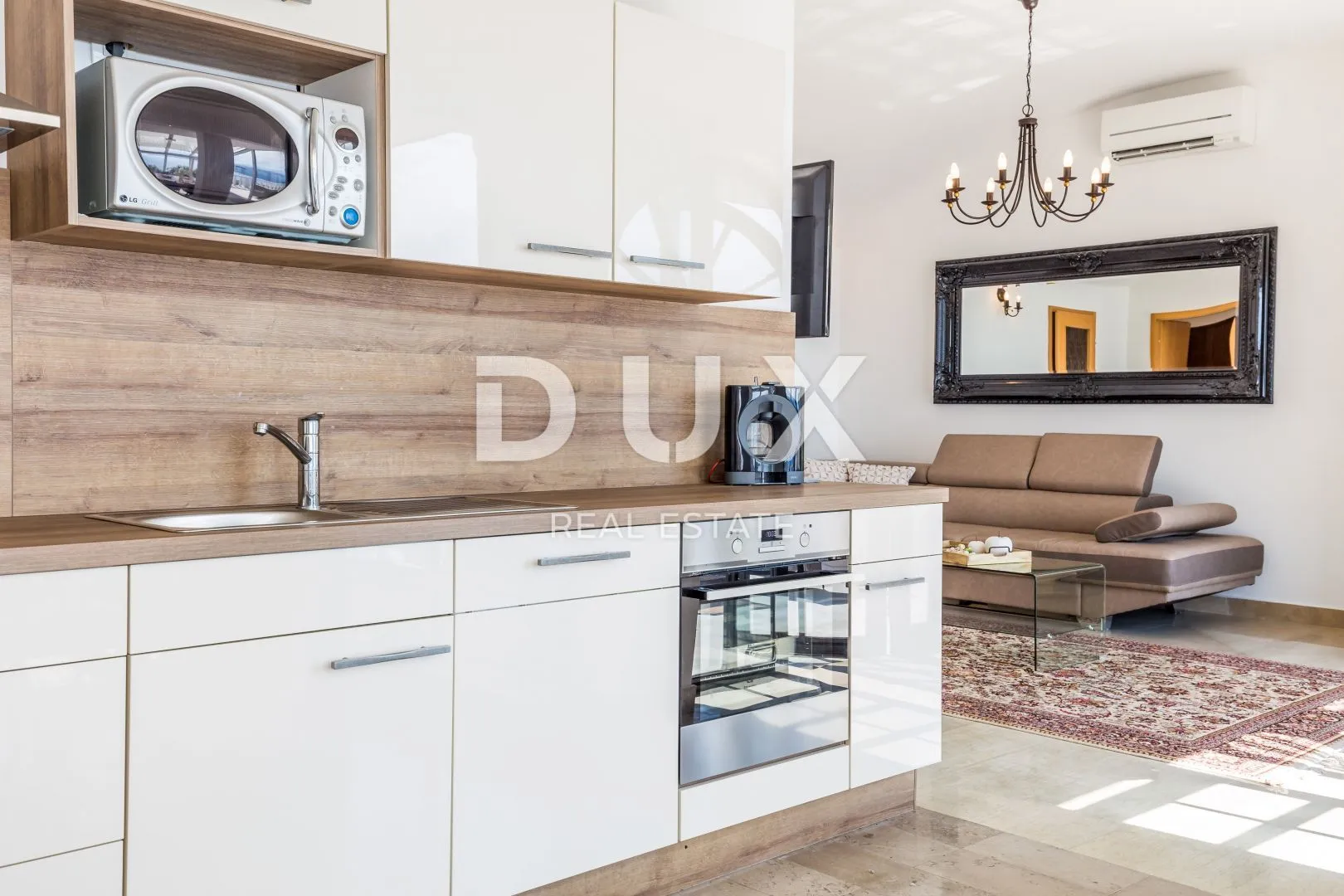 opatija, matulji - vila s pogledom na kvarnersko plavetnilo - slika 17
