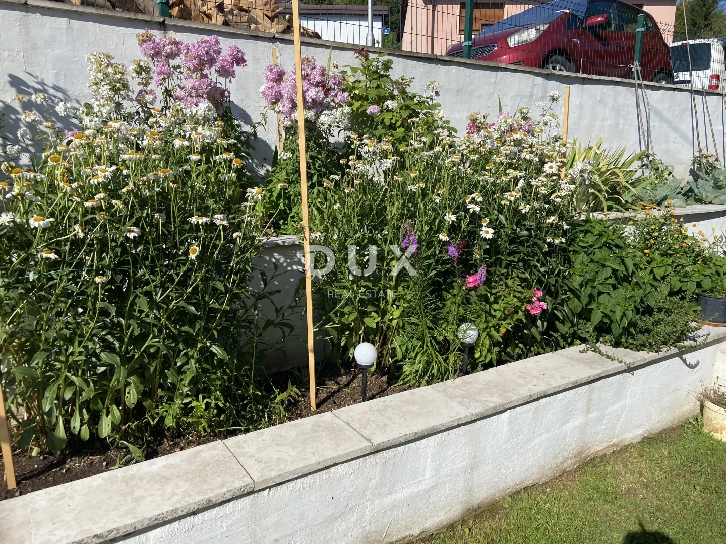 gorski kotar, fužine, dvosobni stan, 50 m2, okućnica - slika 5