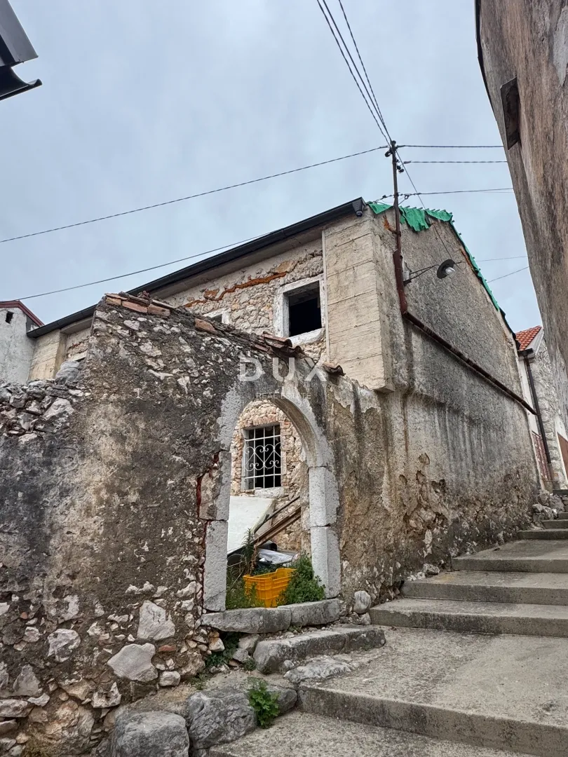 Kostrena, Urinj, kuća, 116 m2, starina, investicija - Urinj, Kostrena