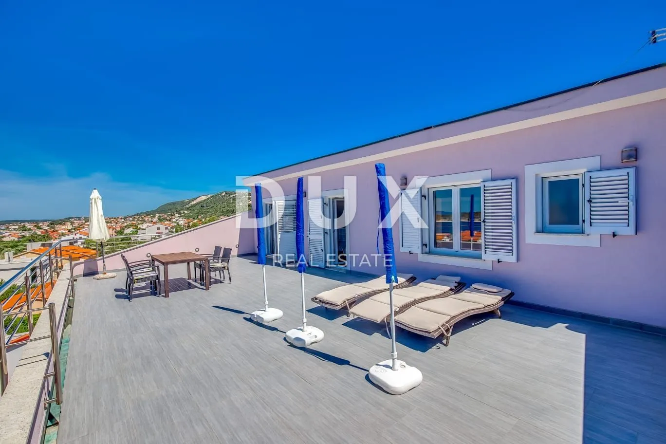 rab - luksuzna kuća s 4 apartmana blizu mora - slika 2