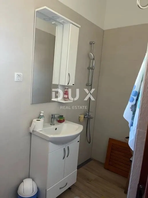otok vir - apartmanska kuća sa 3 stambene jedinice - slika 8