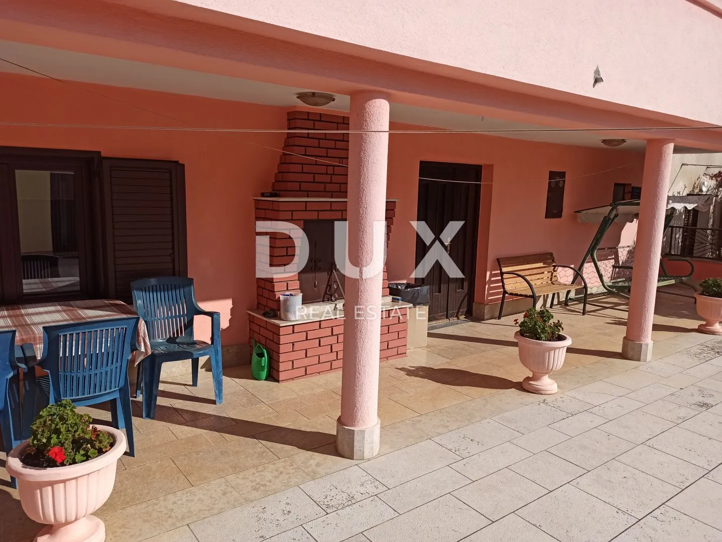 istra, svetvinčenat - obiteljska kuća s dva apartmana - slika 29