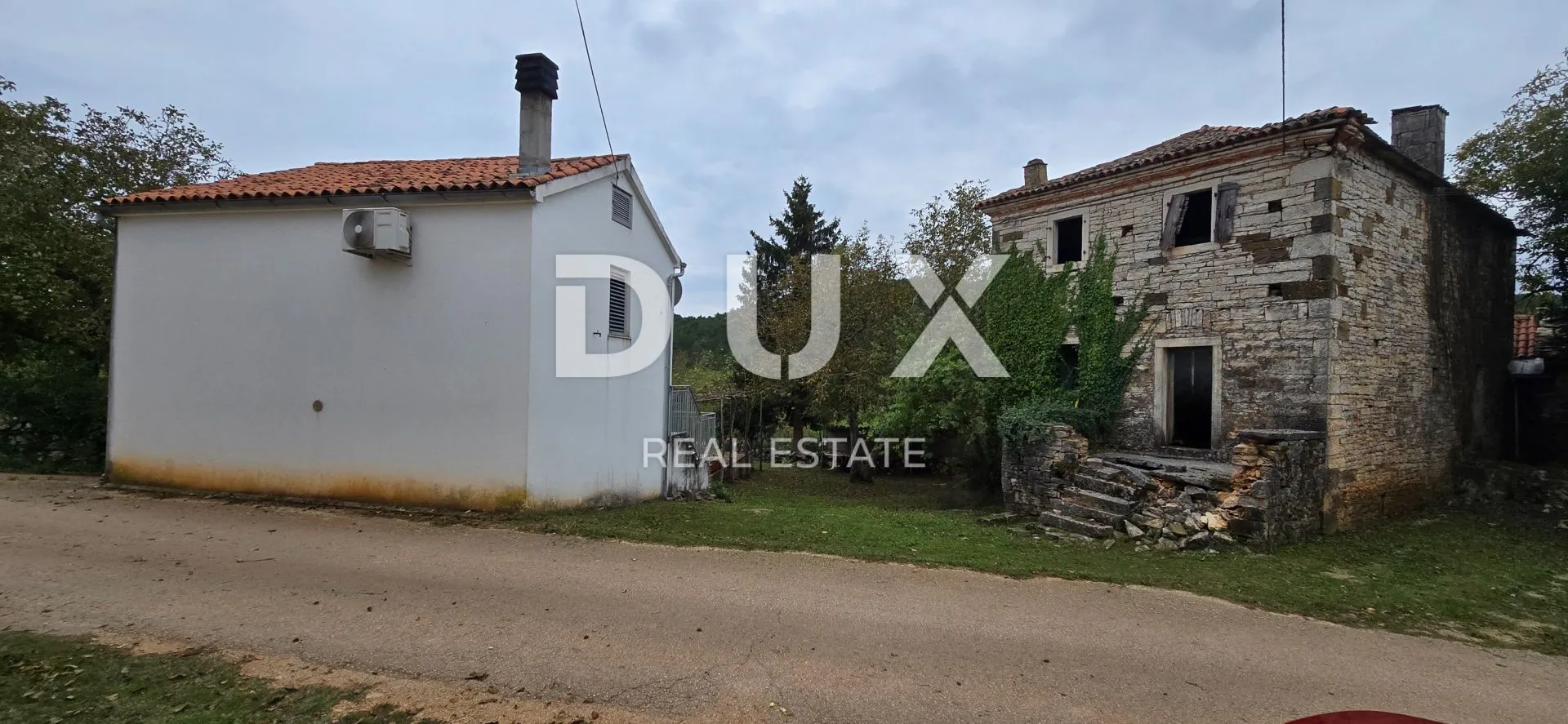 istra, oprtalj - imanje od dvije kuće s pripadajućom okućnicom na ugodnoj lokaciji, prilika! - slika 51
