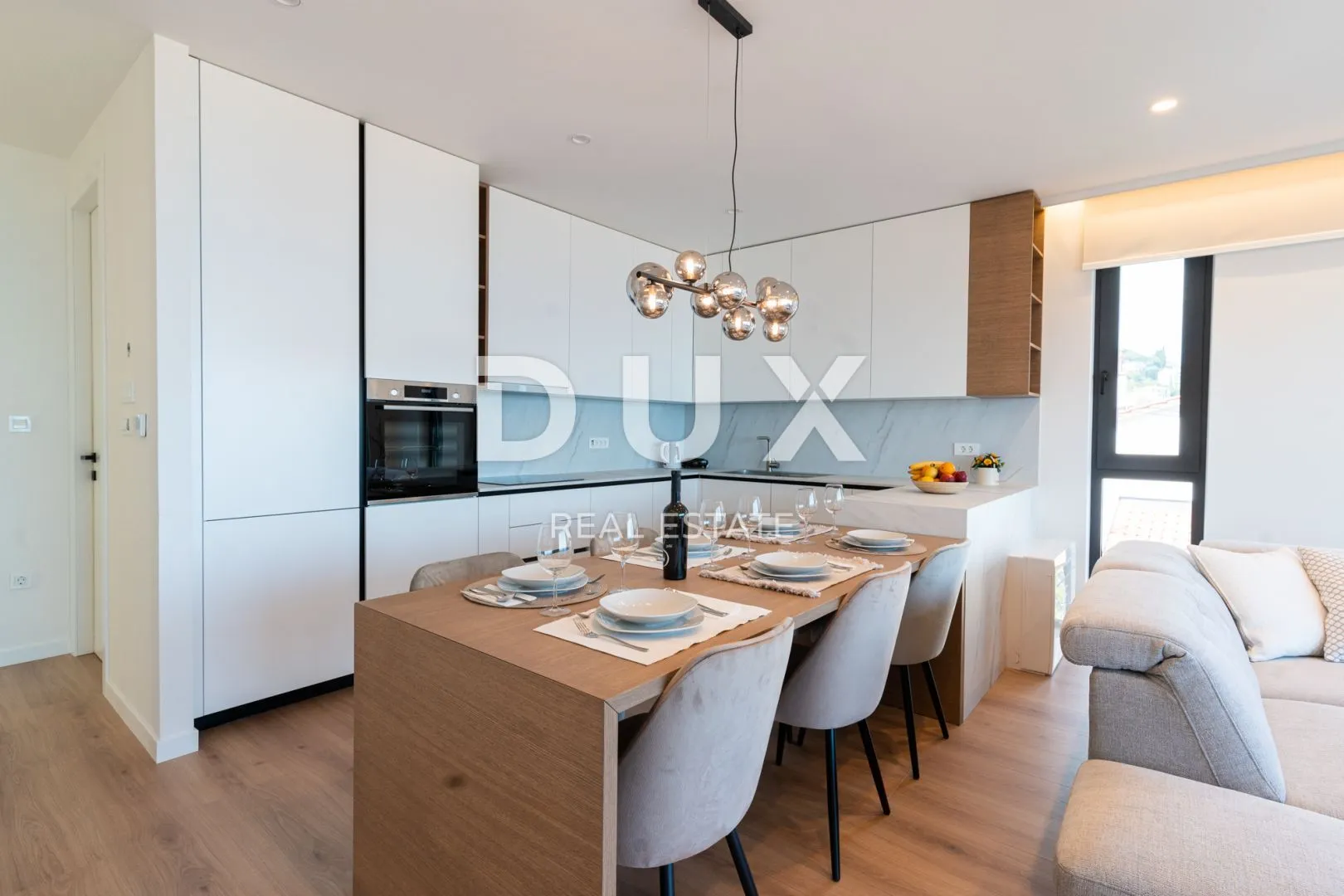 opatija, centar - stan 132m2 u novogradnji s vrtom, bazenom, garažom, pogled na more, centar opatije - slika 9