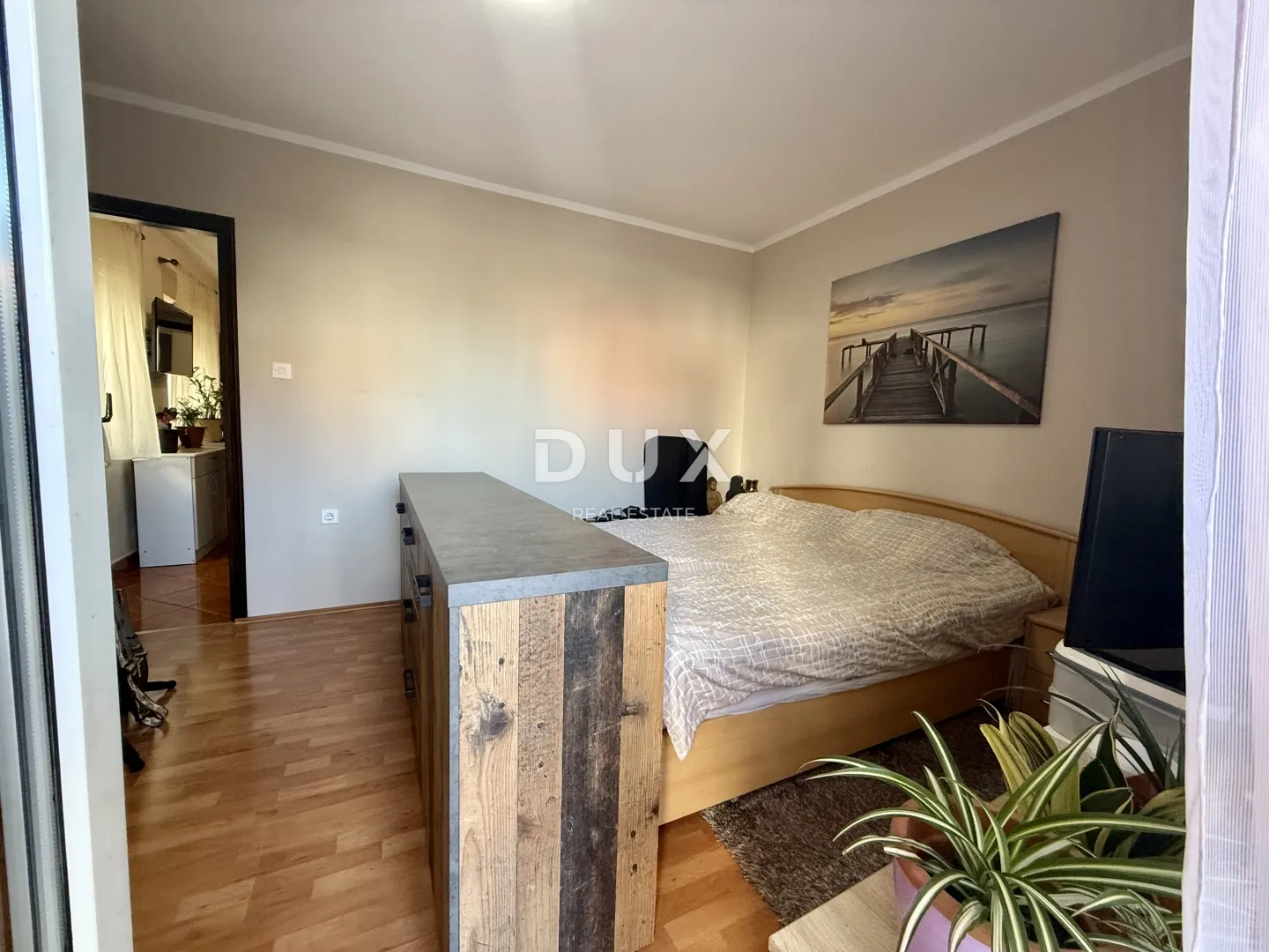 kvarber, crikvenica, dvosobni stan, 58 m2, velika terasa 30 m2 - slika 6