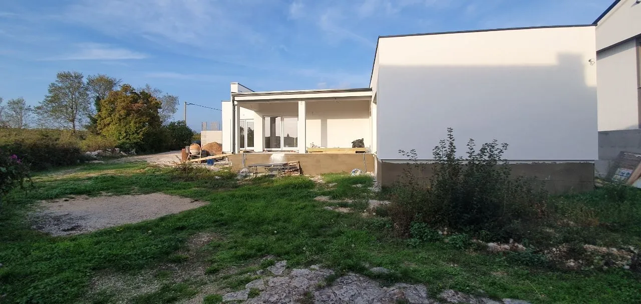 istra, rovinj - novogradnja, prizemnica u mirnom selu - slika 2