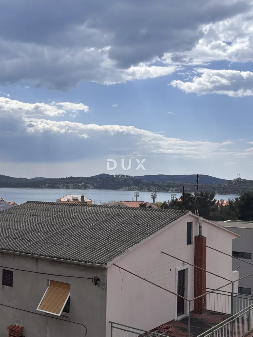 šibenik, crnica – dvoetažni stan sa pogledom i garažom, 250 m² - slika 13