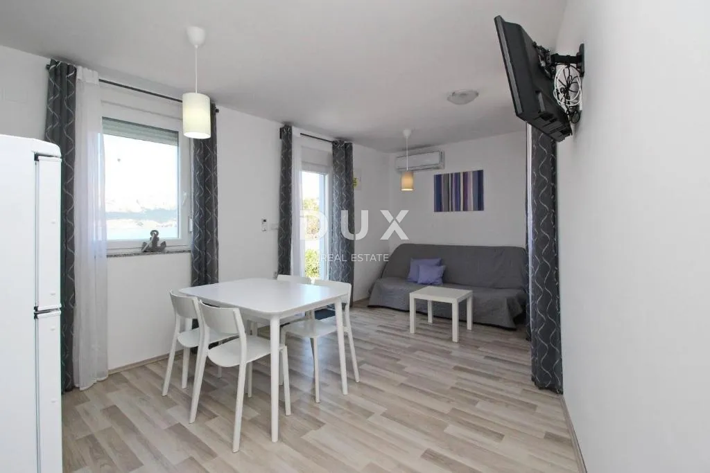 otok krk, baška - dva apartmana prvi red do mora - slika 13