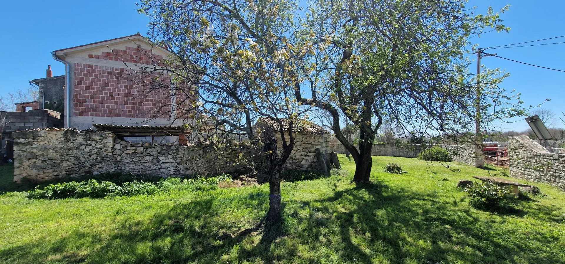 istra, brtonigla - tradicionalna istarska kuća - slika 34