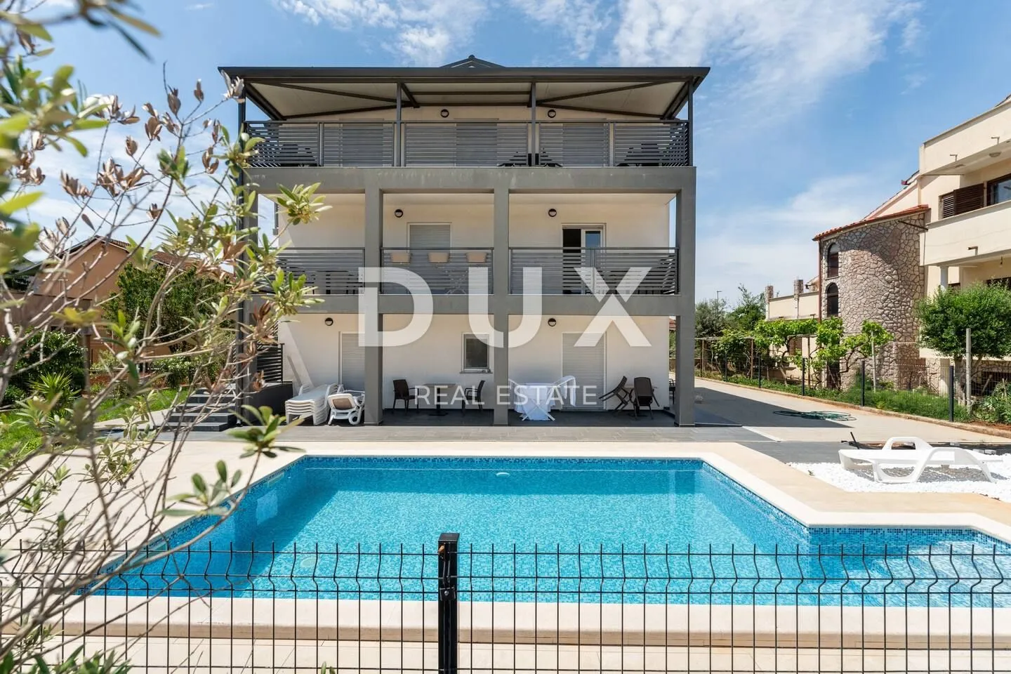 istra, pula - apartmanska kuća - 14 app - blizina mora!! - slika 3