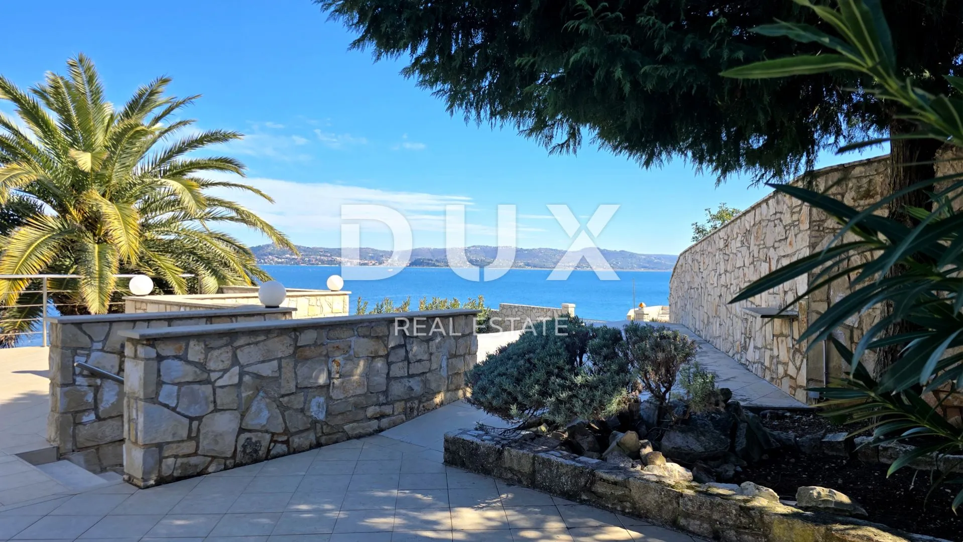 istra, umag - ekskluzivno! vila uz more - slika 9
