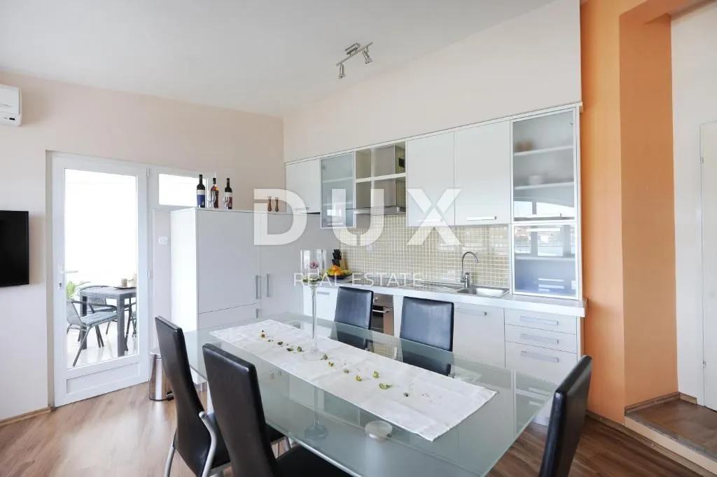 bibinje, zadar - top lokacija! uhodani restoran s apartmanima 1. red do mora - slika 6