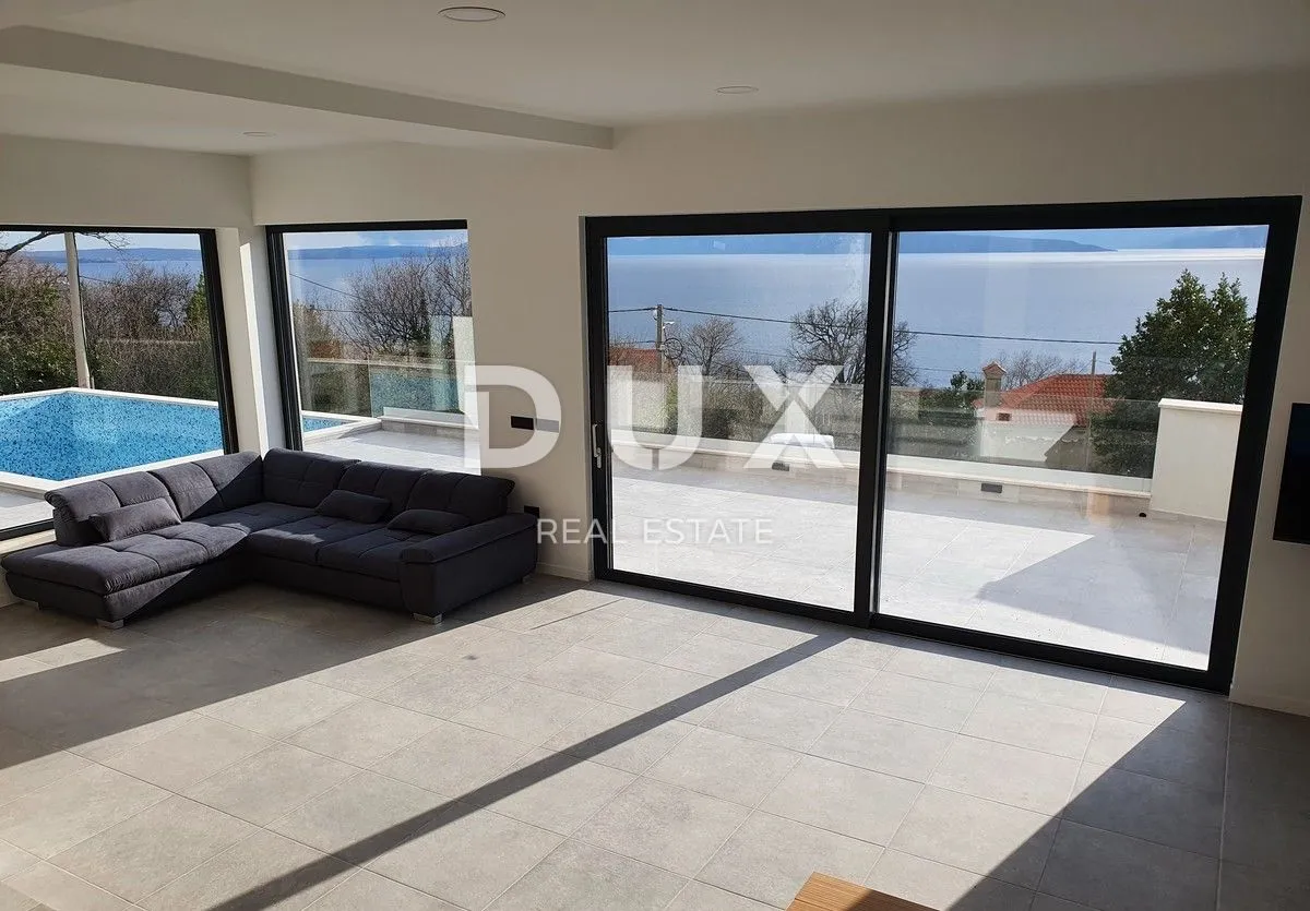 kostrena - vrhunska villa s bazenom - slika 9