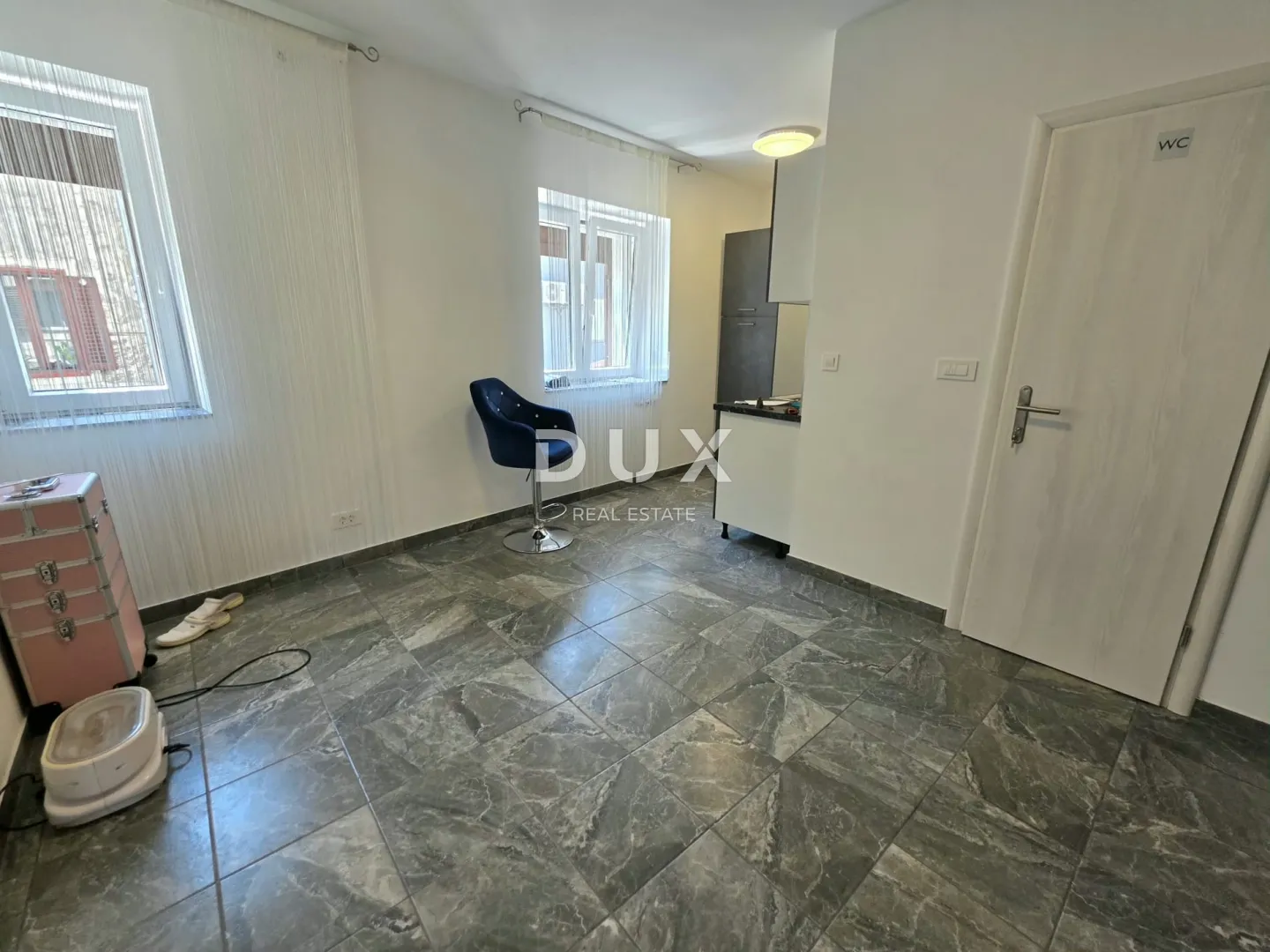 istra, pula - potpuno renoviran stan u centru pule - slika 4