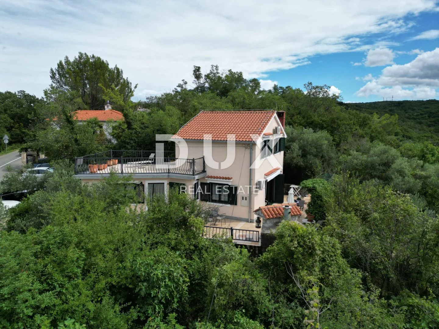 krk, dobrinj - samostojeća kuća 135m2 s pogledom na more + okoliš 150m2 - slika 11