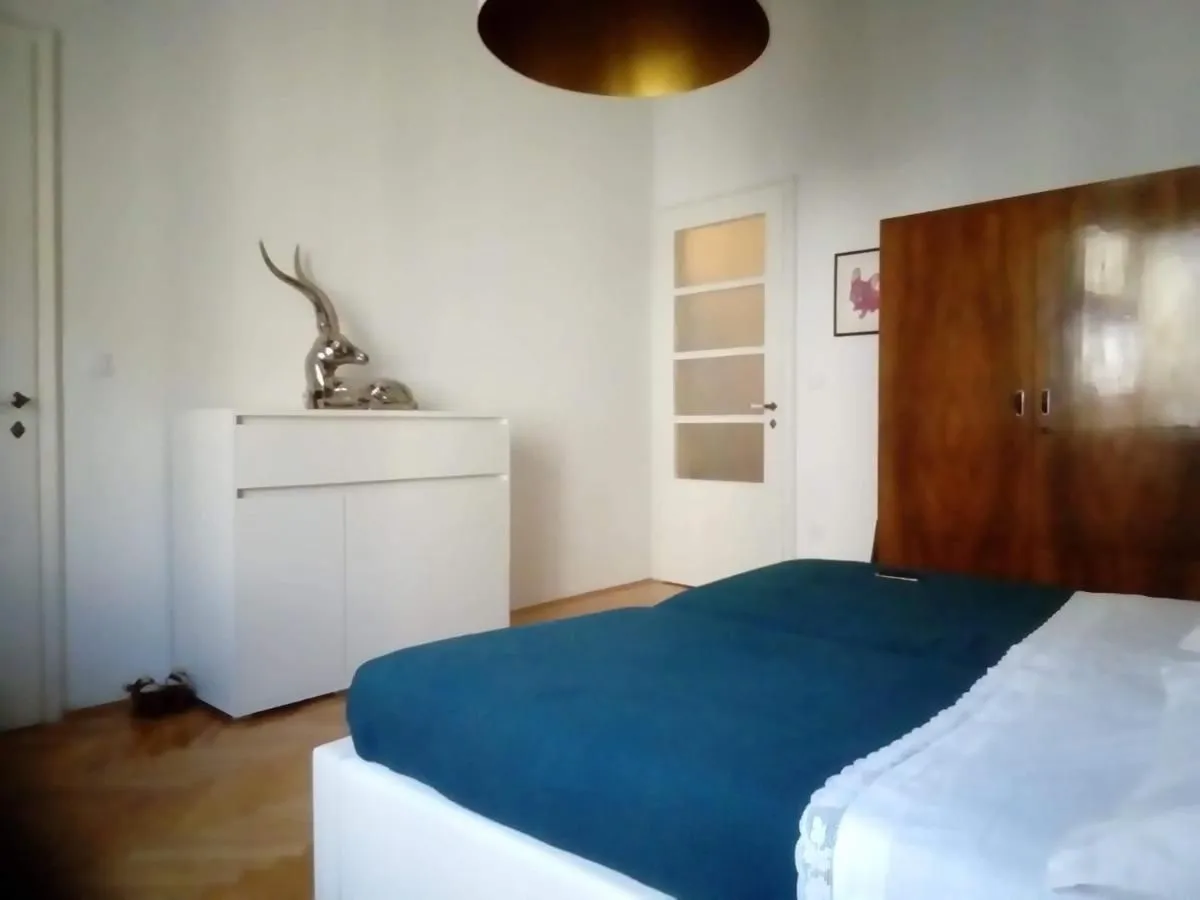 istra, pula - prekrasni stan u centru s terasom! dugoročni najam! - slika 10