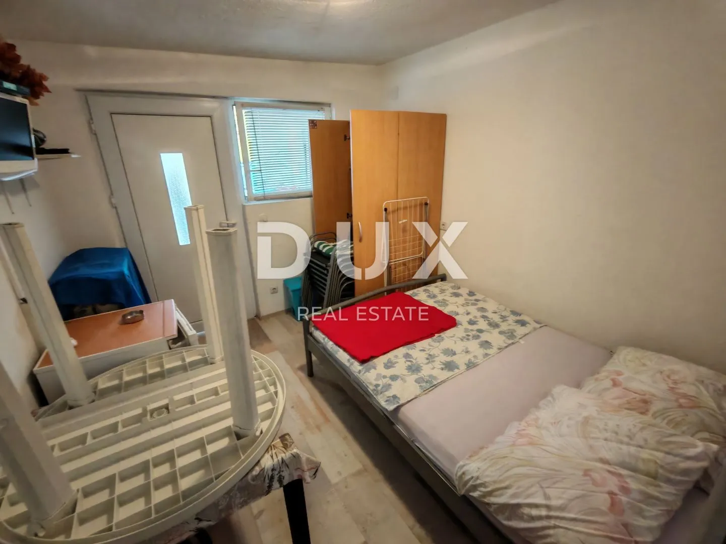 zadar, vir - kuća s čak 5 apartmana! 3 minute hoda udaljena od dviju plaža! - slika 17