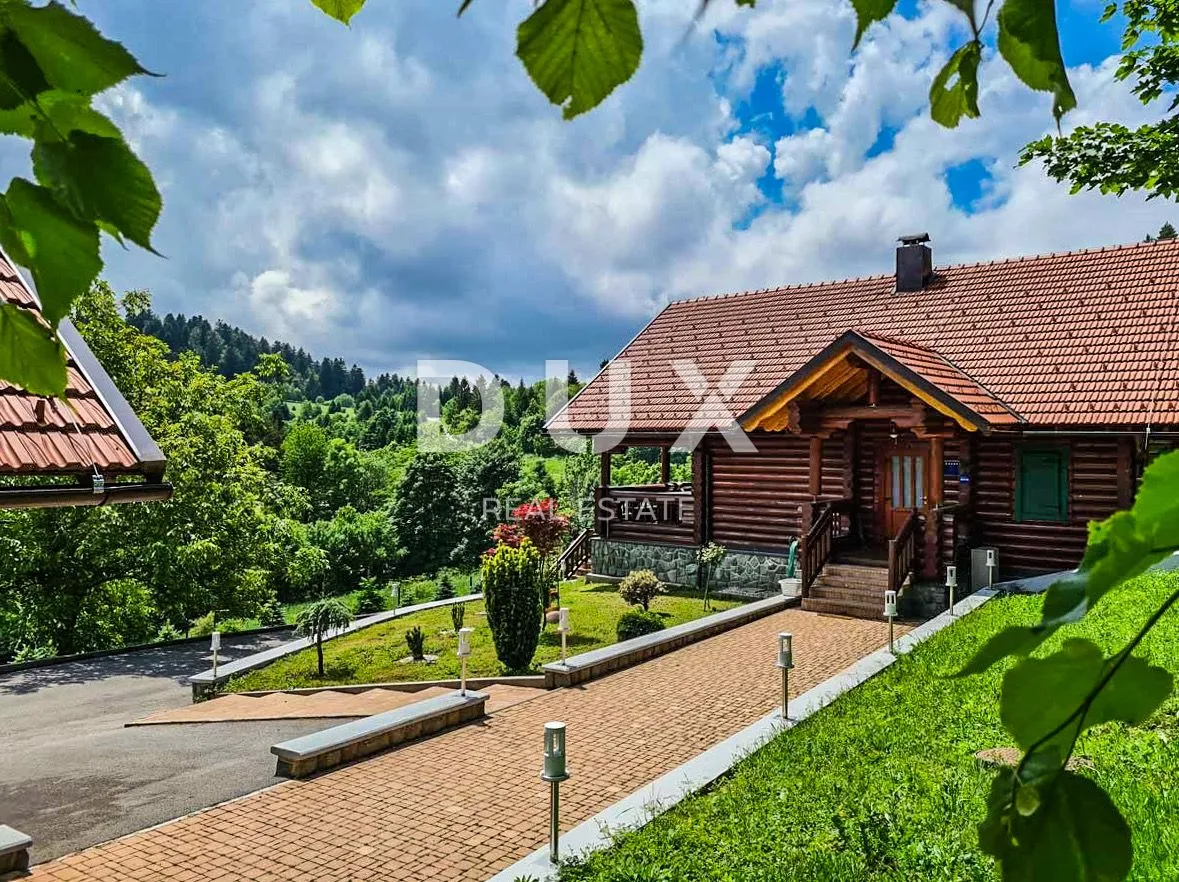 GORSKI KOTAR, RAVNA GORA - Predivna kuća za odmor, na osami s 5.474m2 ograđenog građevinskog zemljišta - Divjake, Skrad