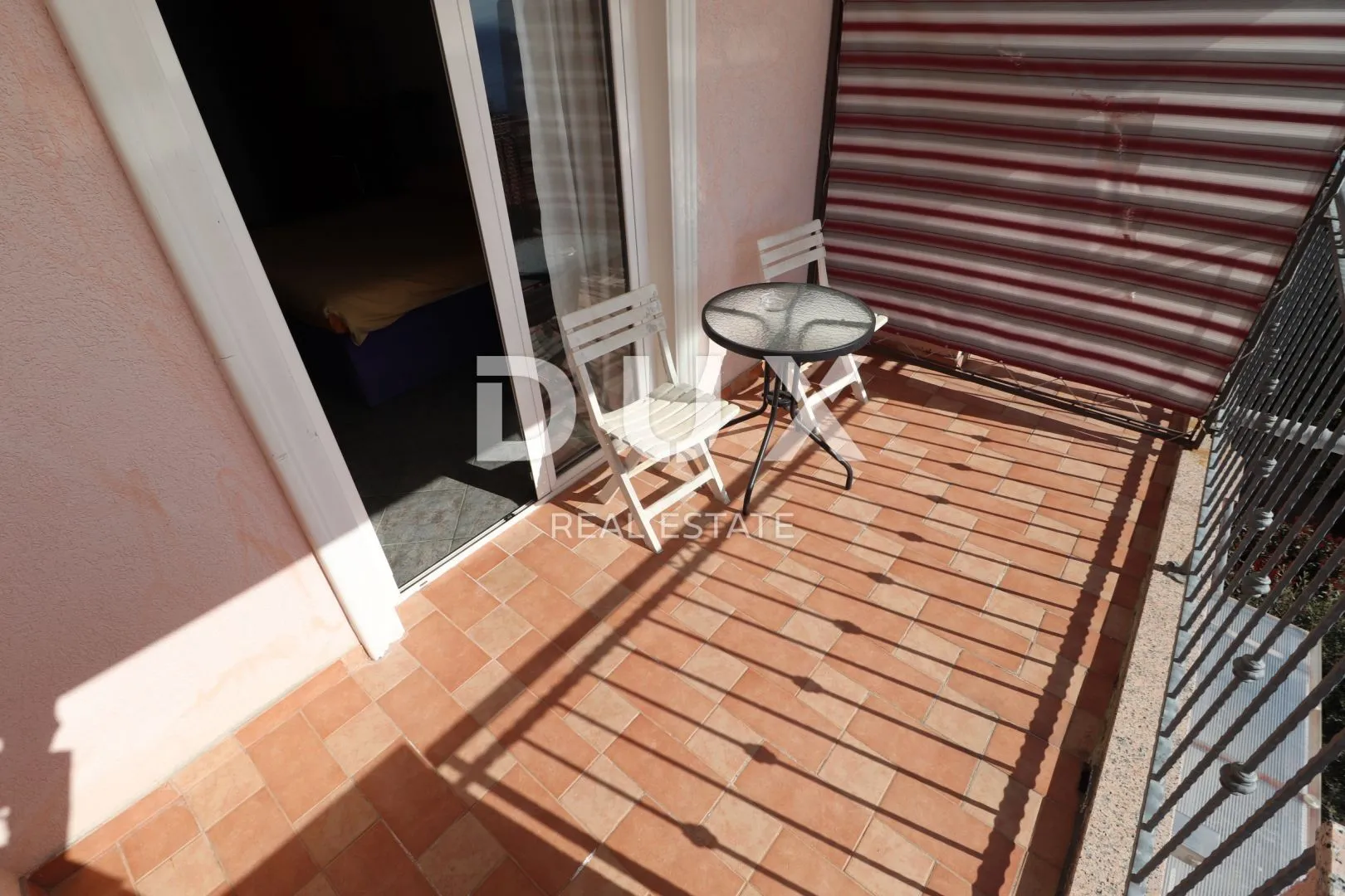 ičići - kuća sa 7 apartmana u blizini mora - slika 13