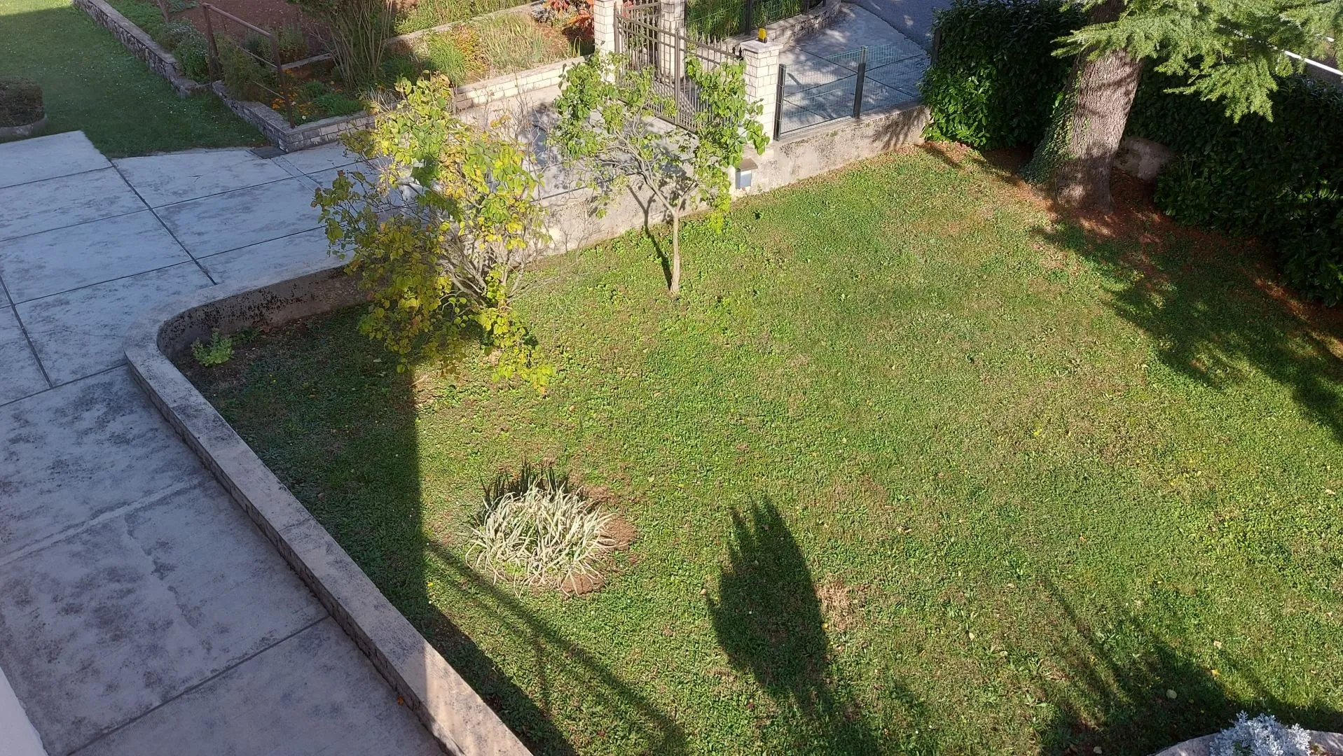 viškovo- veliko gospodarsko imanje, tri stambene jedinice, poslovni prostor, gospodarske zgrade, vinski podrum, velika okućnica - slika 35