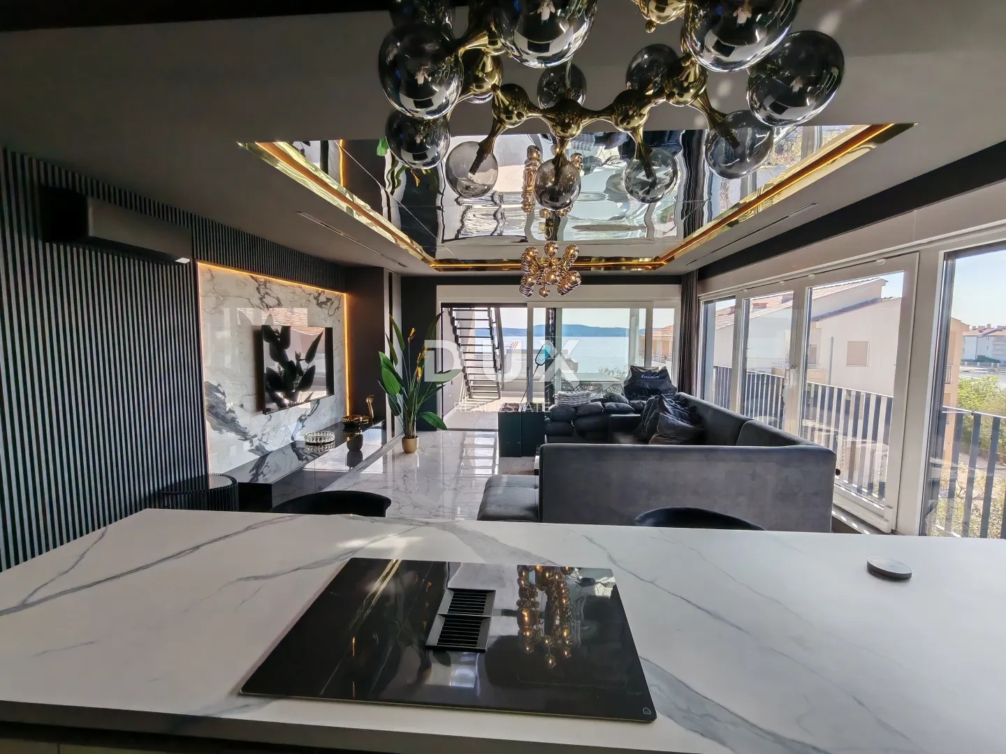 zadar, sukošan - luksuzno namješten penthouse 50 m od plaže! - slika 5
